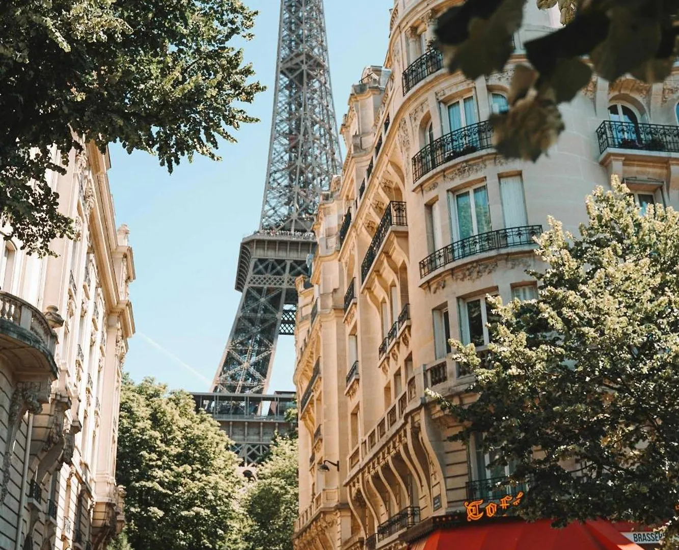 Charming Apartment - 1Bd - 6P - Near Eiffel Tower Paris France