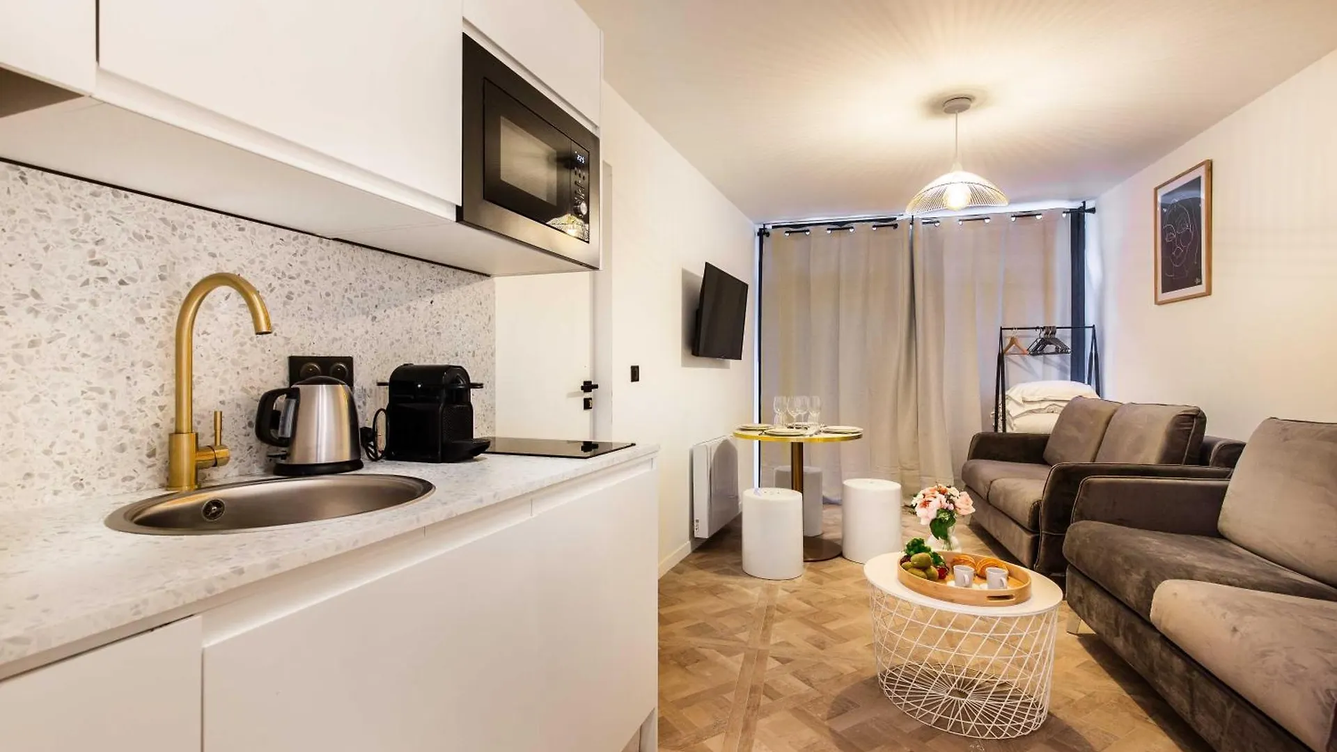 Charming Apartment - 1Bd - 6P - Near Eiffel Tower Paris